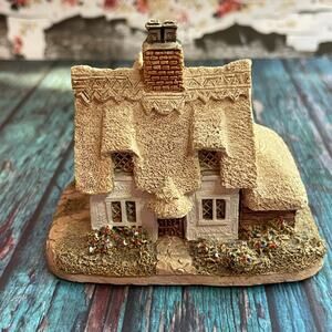 Lilliput Lane Clare Cottage No Box Handmade England  Chateaucore English 1985